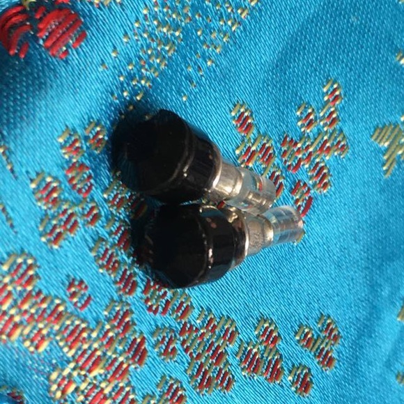 Geode Studs 🌚 - Picture 7 of 8